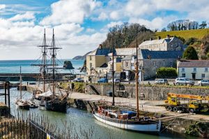 Charlestown- Cornwall Holiday Guide