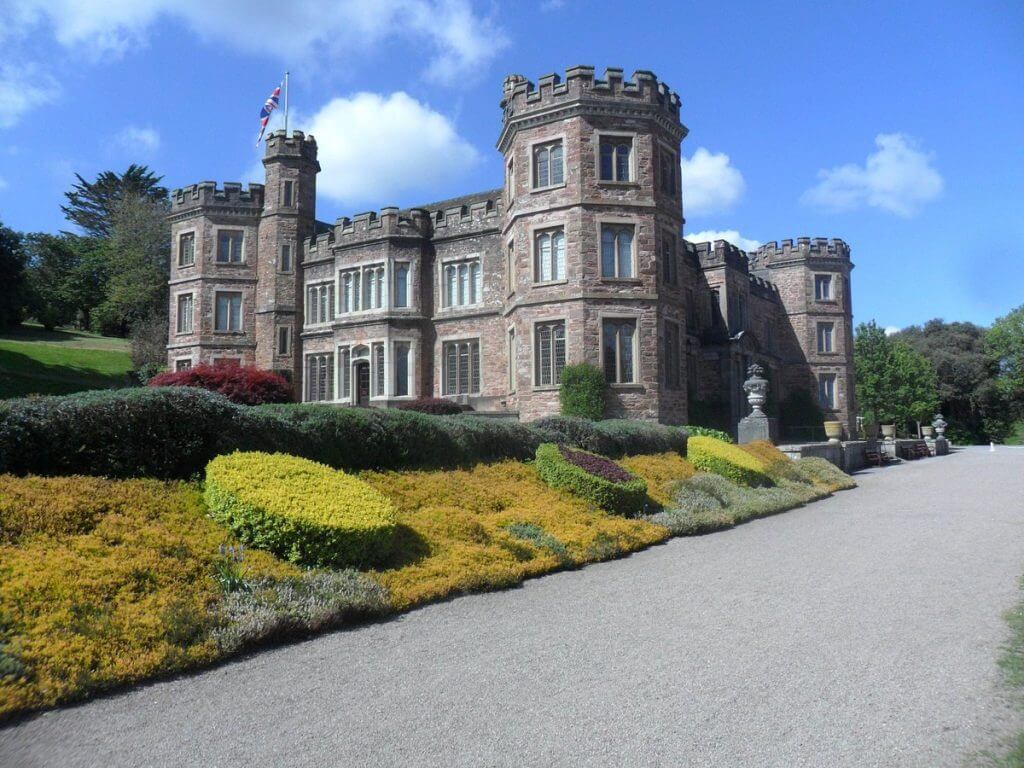 Mount Edgcumbe House - Cornwall Holiday Guide