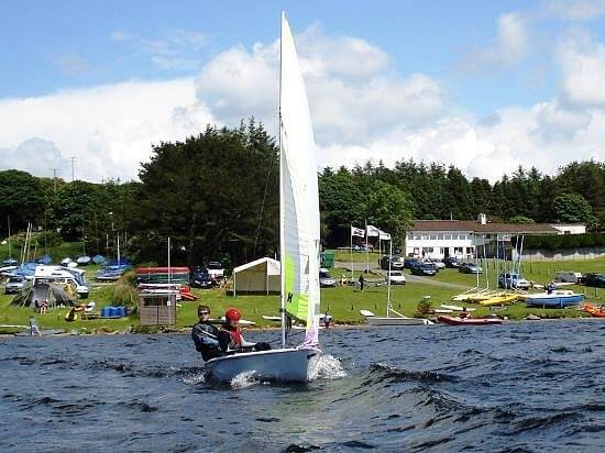 Siblyback Lake - Cornwall Holiday Guide